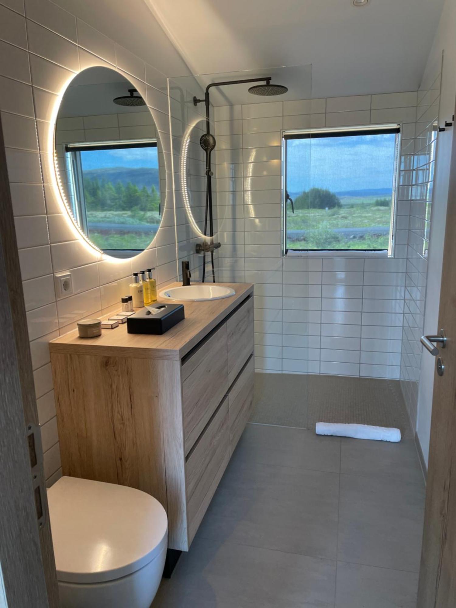 Kerbyggd: Luxury House And Cottage In Golden Circle Selfoss Exterior foto
